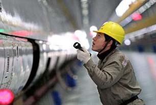 GDP數(shù)據(jù)哪家強(qiáng)：中國(guó)經(jīng)濟(jì)總量超越美國(guó)，算法靠譜嗎？