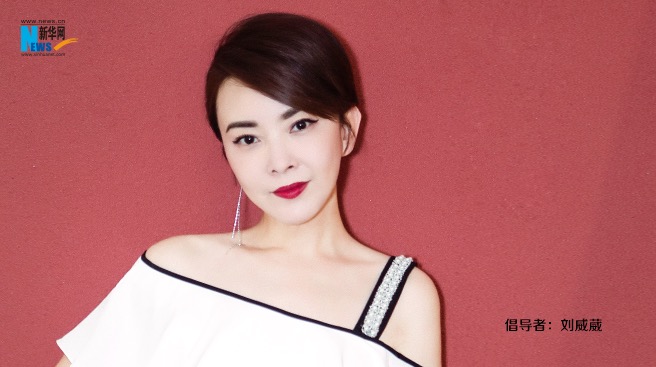 劉威葳為&ldquo;中國網(wǎng)事&middot;網(wǎng)絡(luò)感動(dòng)人物&rdquo;評選打call