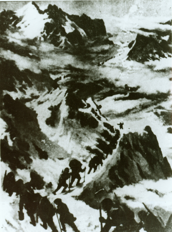 ↑資料圖片：紅軍過打鼓山。（圖片由陸軍第16集團軍某紅軍團提供）