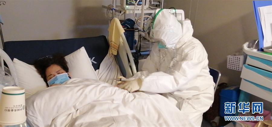 （新華全媒頭條&middot;圖文互動）（7）戰(zhàn)武漢&mdash;&mdash;解放軍支援湖北抗擊疫情直擊