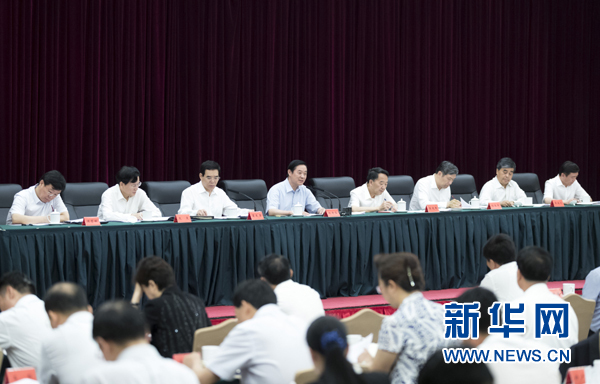 7月12日，中共中央政治局委員、中央書記處書記、中宣部部長(zhǎng)劉奇葆在北京出席全國(guó)出版工作會(huì)議。 新華社記者 丁海濤 攝