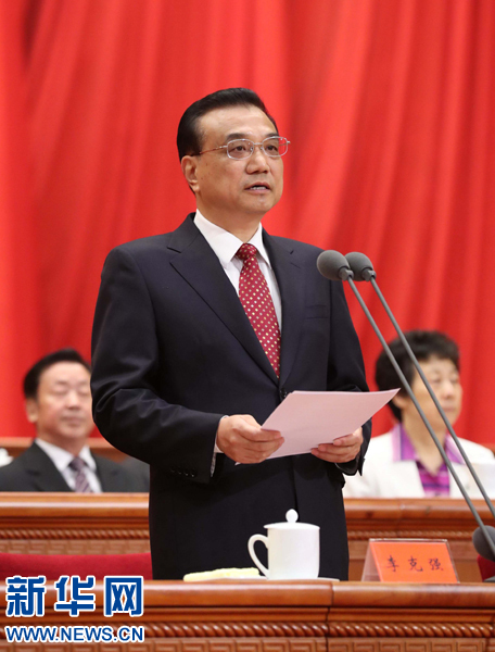 8月1日，慶祝中國人民解放軍建軍90周年大會在北京人民大會堂隆重舉行。中共中央政治局常委、國務(wù)院總理李克強(qiáng)主持大會。新華社記者 劉衛(wèi)兵 攝