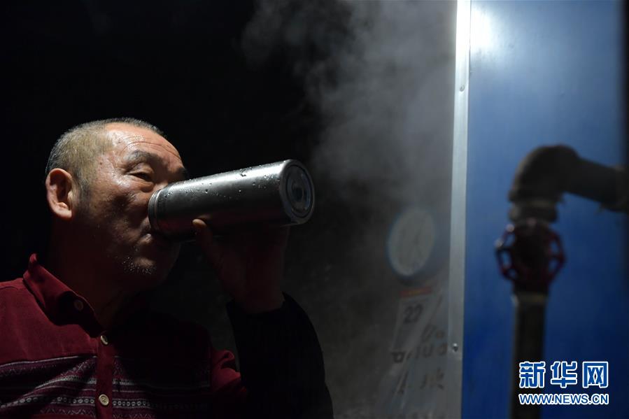 （圖片故事）（6）寒冬里暖暖的&ldquo;三毛錢&rdquo;