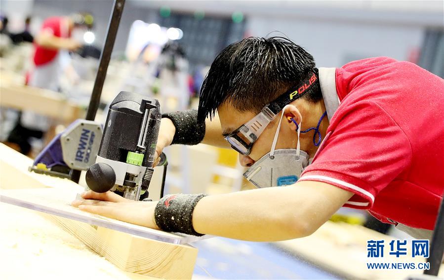 （新華全媒頭條&middot;圖文互動(dòng)）（5）上下合力，聚力破障，開(kāi)辟&ldquo;大國(guó)工匠&rdquo;建設(shè)新格局
