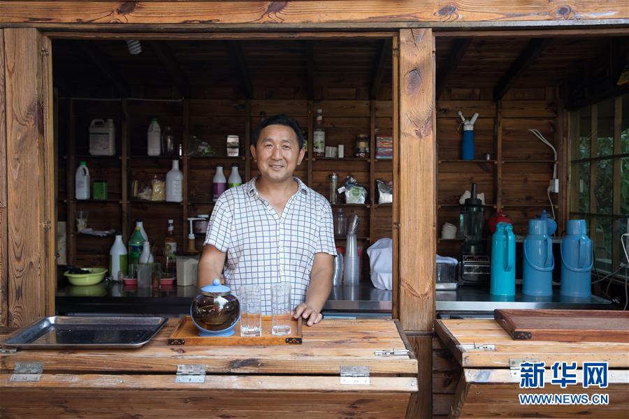 （大江奔流&mdash;&mdash;來(lái)自長(zhǎng)江經(jīng)濟(jì)帶的報(bào)道&middot;圖文互動(dòng)）（2）在這里，做一個(gè)幸福的農(nóng)民