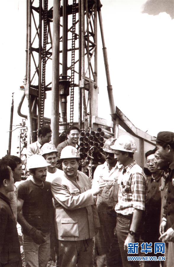 （改革先鋒風采&middot;圖文互動）（1）陳日新：披荊斬棘闖新路 