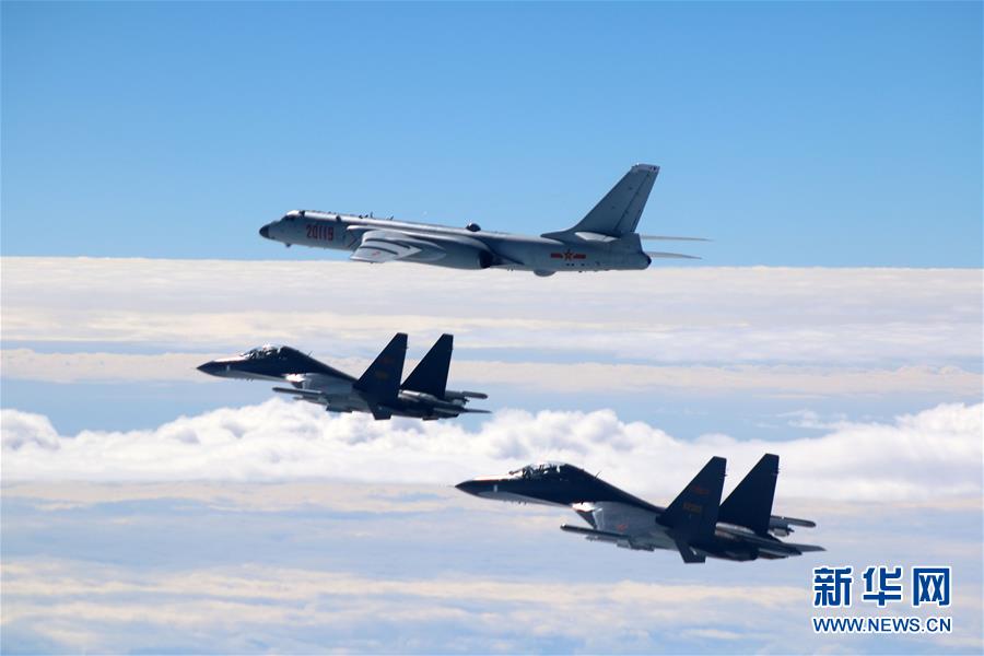 （新華全媒頭條·圖文互動(dòng)）（7）戰(zhàn)鷹，為祖國(guó)奮飛——記空軍航空兵某旅旅長(zhǎng)、特級(jí)飛行員郝井文