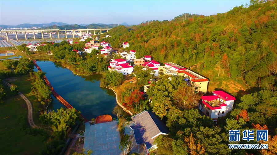 （兩會前夕看落實&middot;圖文互動）（9）奮力脫貧攻堅 生態(tài)追&ldquo;清&rdquo;逐&ldquo;綠&rdquo;&mdash;&mdash;江西落實習(xí)近平總書記全國兩會重要講話精神紀實