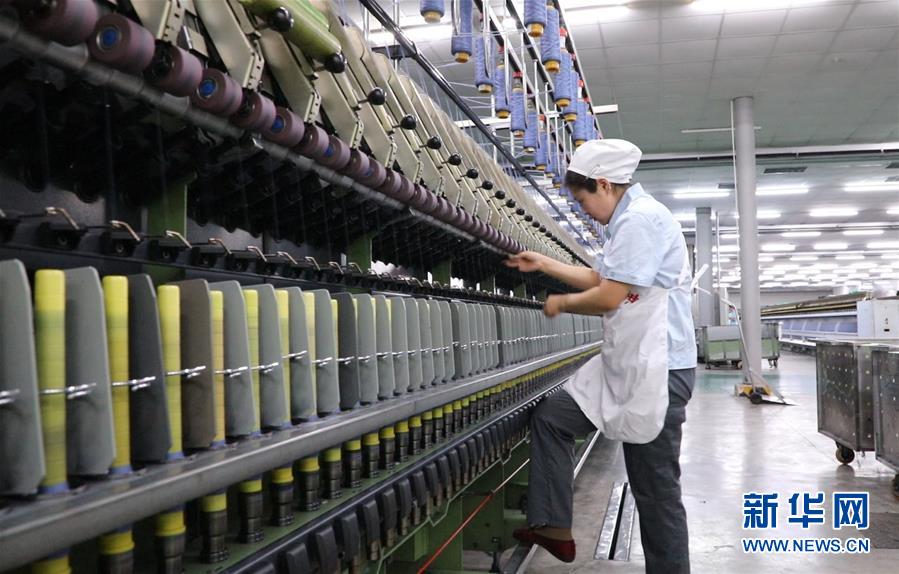 （代表委員履職&middot;圖文互動(dòng)）（2）全國人大代表范冬云：紡織業(yè)需科技&ldquo;造血&rdquo;