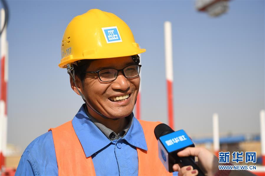 （新華全媒頭條·愛國情 奮斗者·圖文互動）（1）以青春之我，創(chuàng)青春中國——寫在五四運動100周年之際