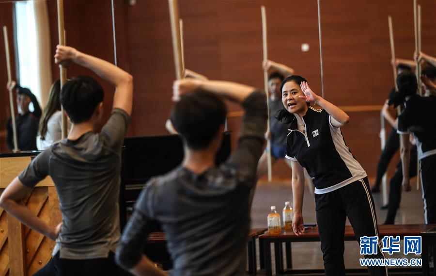 (新華全媒頭條·圖文互動(dòng))(3)東方回旋曲——黑土地上飛出“白天鵝”