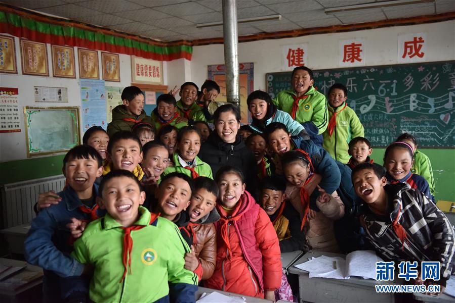 （不忘初心、牢記使命&middot;圖文互動）（3）青春之花綻放五千米云端&mdash;&mdash;記扎根海拔最高縣小學(xué)教師夫妻杜安東、曹曉花