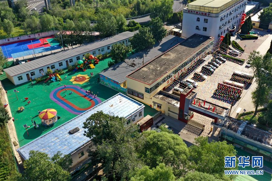 （在習(xí)近平新時代中國特色社會主義思想指引下——新時代新作為新篇章·總書記關(guān)心的百姓身邊事·圖文互動）（1）特別的愛，給特別的你——特殊教育的別樣風(fēng)景