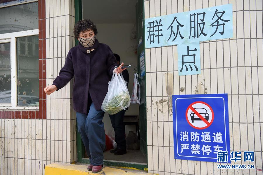 （聚焦疫情防控·圖文互動）（5）“我們多跑跑，居民更安全”——直擊新疆基層社區(qū)疫情防控