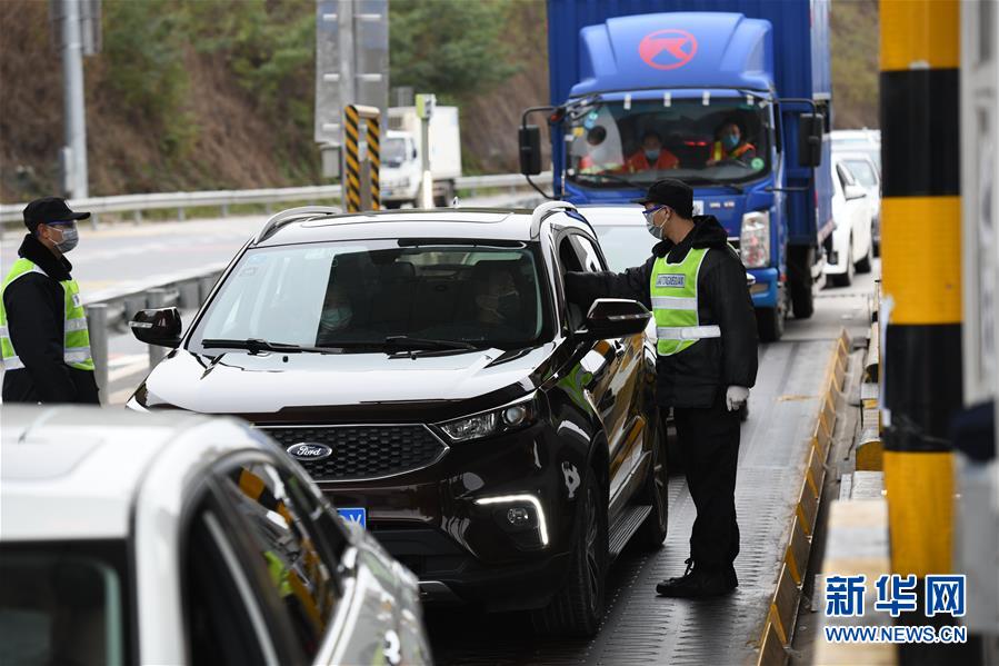 （聚焦疫情防控&middot;圖文互動）（1）嚴(yán)守三大關(guān)口 蓄力復(fù)工復(fù)產(chǎn)&mdash;&mdash;最大移民城市深圳的抗&ldquo;疫&rdquo;突圍戰(zhàn)