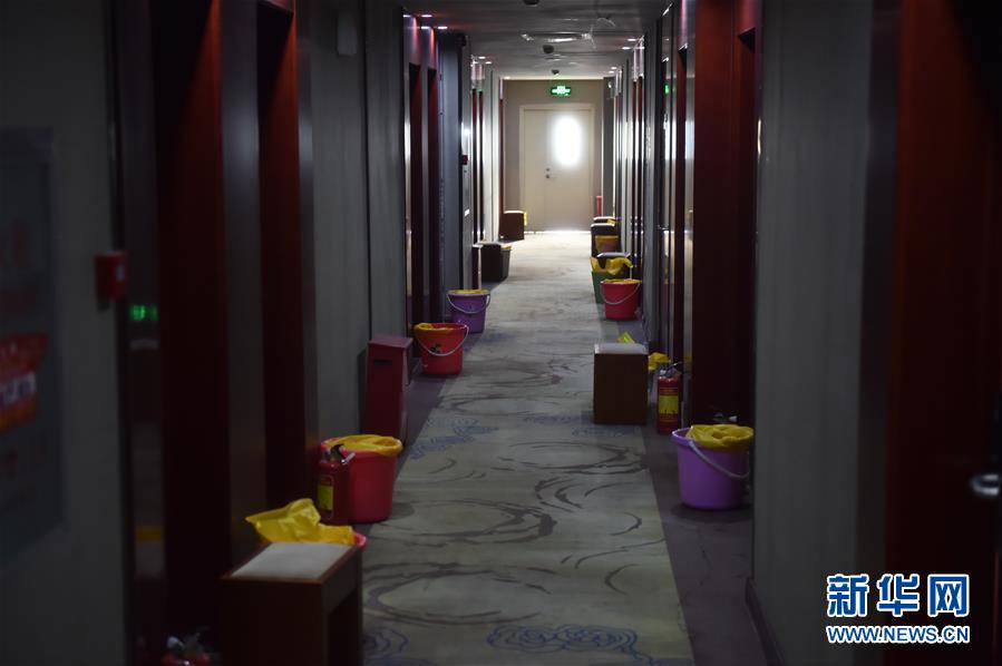 （聚焦疫情防控&middot;圖文互動）（10）&ldquo;感恩每一位&lsquo;不曾謀面&rsquo;的醫(yī)護人員&rdquo;&mdash;&mdash;探訪返京人員醫(yī)學(xué)集中隔離觀察點