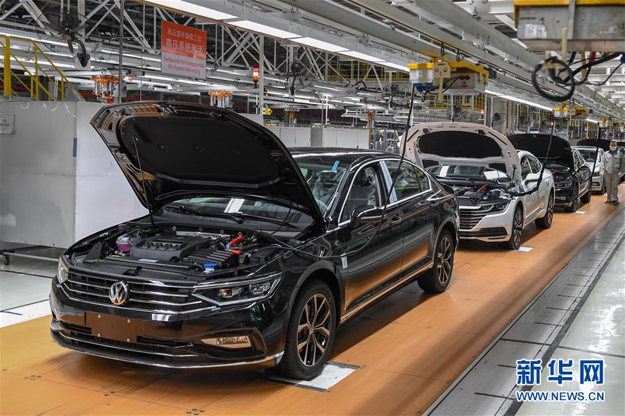 (經(jīng)濟)(2)疫情影響中國經(jīng)濟一季度同比下降6.8% 3月份主要經(jīng)濟指標降幅明顯收窄