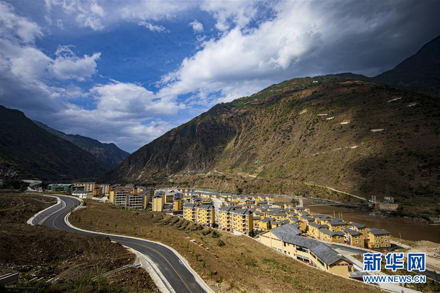 （新華全媒頭條&middot;聚焦&ldquo;三區(qū)三州&rdquo;脫貧攻堅(jiān)&middot;圖文互動(dòng)）（3）向深度貧困&ldquo;堡壘&rdquo;發(fā)起最后總攻&mdash;&mdash;寫(xiě)在&ldquo;三區(qū)三州&rdquo;脫貧攻堅(jiān)關(guān)鍵時(shí)點(diǎn)