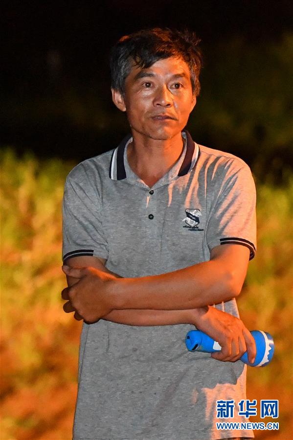 （防汛抗洪·圖文互動(dòng)）（3）“保衛(wèi)家園，誰(shuí)都不能是旁觀者”——夜訪洞庭湖大堤防汛一線