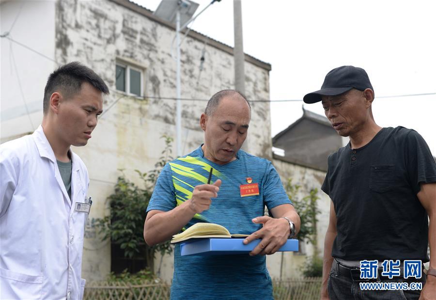 (新華全媒頭條·圖文互動)(12)筑起共御水患的鋼鐵長堤——戰(zhàn)洪一線的“干群關(guān)系新答卷”