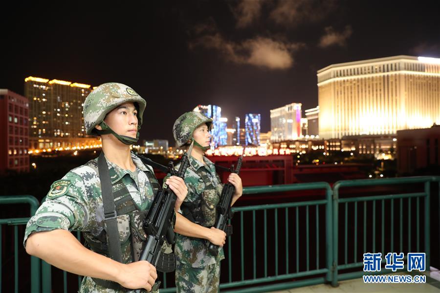 （在習近平強軍思想指引下·我們在戰(zhàn)位報告·圖文互動）（1）駐澳門部隊：濠江之畔，最可愛的人