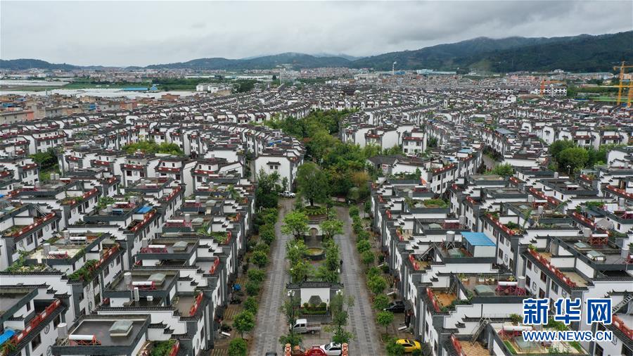 （走向我們的小康生活·圖文互動(dòng)）（1）“云南第一村”，共同富裕為什么能？