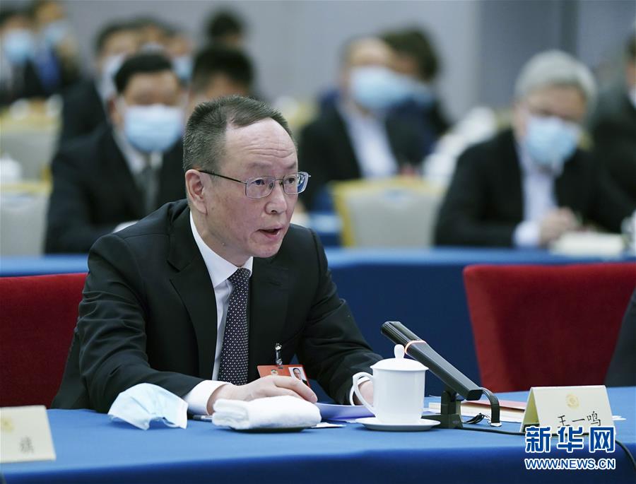 （新華全媒頭條·圖文互動）（7）從人民中汲取磅礴力量——習近平總書記同出席2020年全國兩會人大代表、政協(xié)委員共商國是紀實