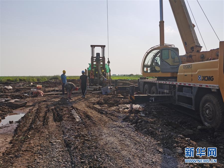 （在習(xí)近平新時(shí)代中國特色社會主義思想指引下——新時(shí)代新作為新篇章·習(xí)近平總書記關(guān)切事·圖文互動(dòng)）（4）激發(fā)每個(gè)經(jīng)濟(jì)“細(xì)胞”的活力——千方百計(jì)把市場主體保護(hù)好