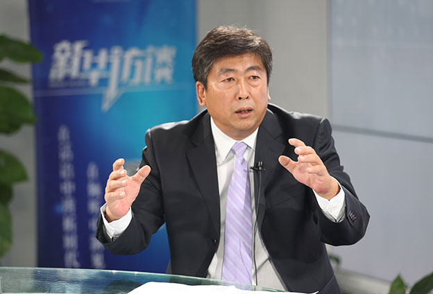 最根本的就是錢從哪里來、人往哪里去。