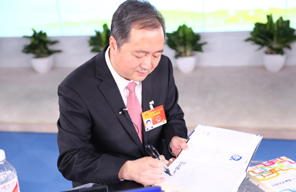 “創(chuàng)新不僅是技術(shù)創(chuàng)新、管理創(chuàng)新，還有商業(yè)模式的創(chuàng)新。”