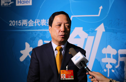 “一個(gè)技術(shù)點(diǎn)上的創(chuàng)新，形成一個(gè)體系的技術(shù)創(chuàng)新，再形成一個(gè)體系的標(biāo)準(zhǔn)。”