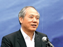 專(zhuān)訪中科院院士、中山大學(xué)校長(zhǎng)羅俊