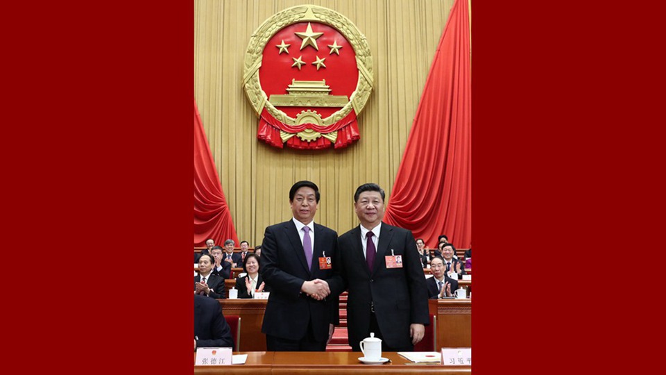 習(xí)近平當(dāng)選國家主席、中央軍委主席