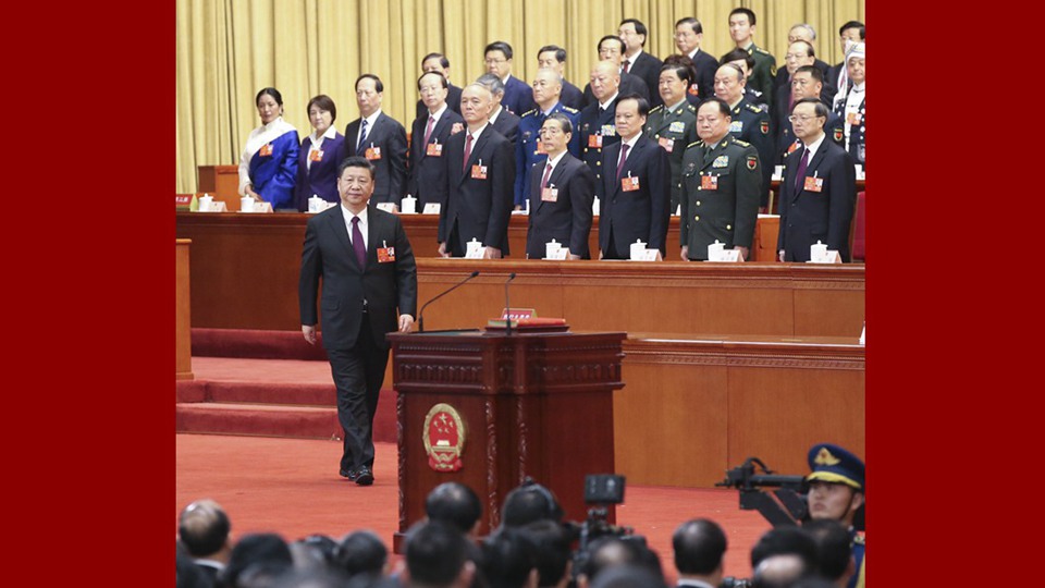 習(xí)近平當(dāng)選國家主席、中央軍委主席