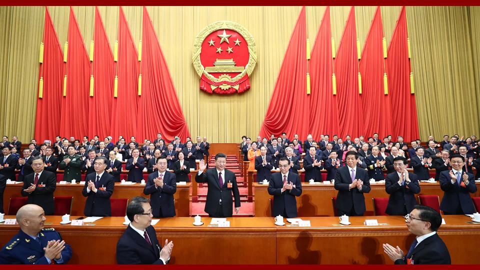 習(xí)近平當(dāng)選國家主席、中央軍委主席