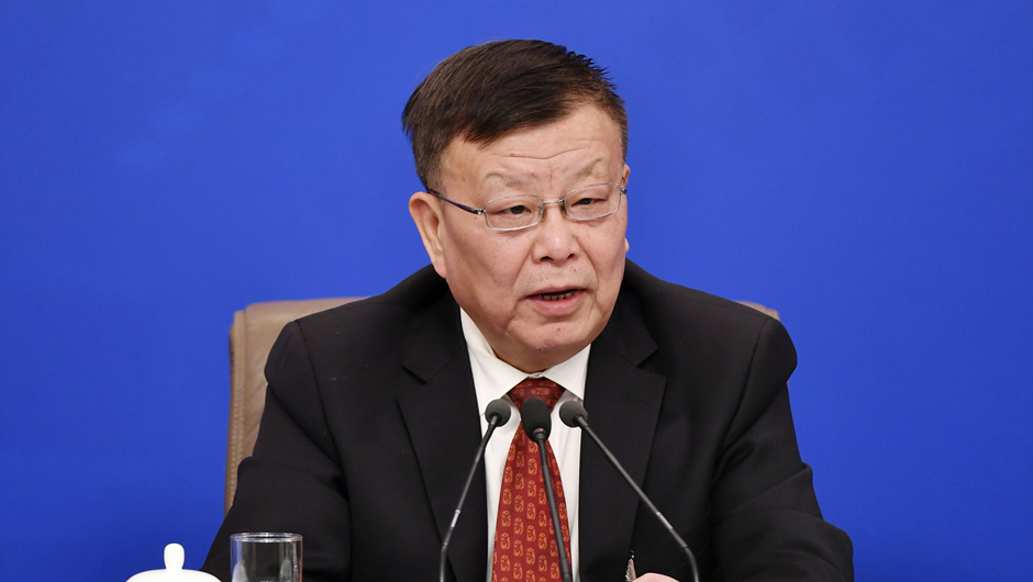 全國政協(xié)常委、副秘書長（兼）、提案委員會副主任，九三學(xué)社中央副主席 賴明