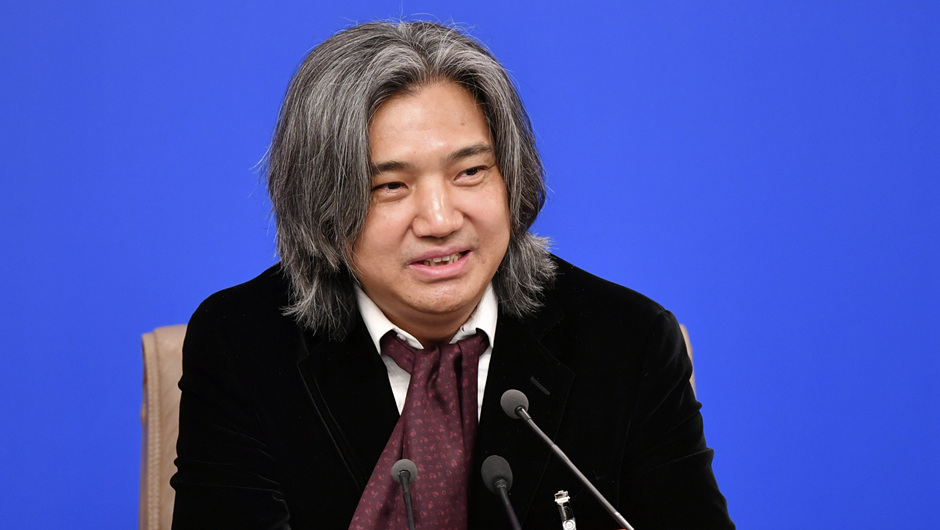 全國政協(xié)常委、文化文史和學(xué)習(xí)委員會委員，中國美術(shù)館館長，中國美術(shù)家協(xié)會副主席 吳為山