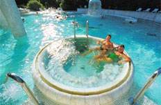 德國(guó)巴登·巴登 黑森林邊上的貴族溫泉城