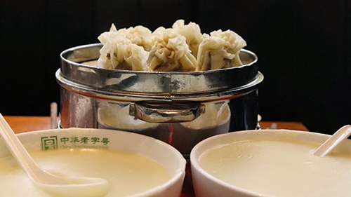 追夢中國人｜王和茂：一碗“頭腦”，講述百年舌尖上的早餐
