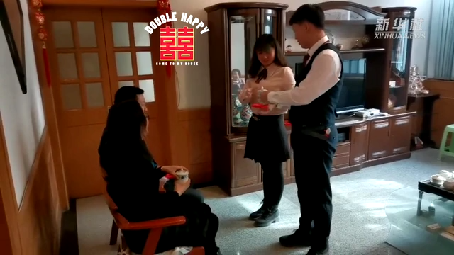 一場(chǎng)一分鐘的婚禮，深情不止“億”點(diǎn)點(diǎn)