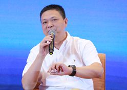 中山大學(xué)第五醫(yī)院院長單鴻在&ldquo;介入治療&rdquo;對話環(huán)節(jié)發(fā)言