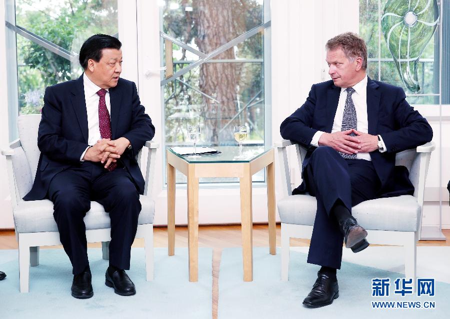 6月12日，中共中央政治局常委、中央書記處書記劉云山在赫爾辛基會(huì)見芬蘭總統(tǒng)尼尼斯特。 新華社記者姚大偉攝 