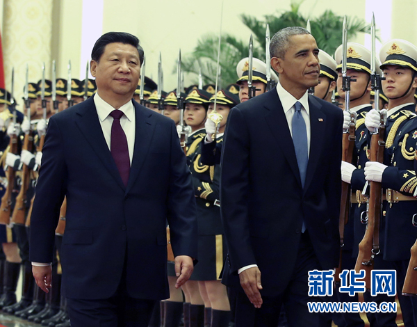 11月12日，國家主席習(xí)近平在北京人民大會堂舉行歡迎儀式，歡迎美國總統(tǒng)奧巴馬對中國進(jìn)行國事訪問。 新華社記者 龐興雷 攝