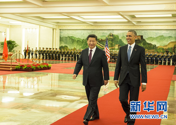 11月12日，國家主席習(xí)近平在北京人民大會堂舉行歡迎儀式，歡迎美國總統(tǒng)奧巴馬對中國進(jìn)行國事訪問。 新華社記者 李學(xué)仁 攝