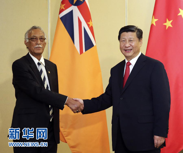 11月22日，國(guó)家主席習(xí)近平在斐濟(jì)楠迪會(huì)見(jiàn)紐?？偫硭Ｐ氯A社記者姚大偉攝 