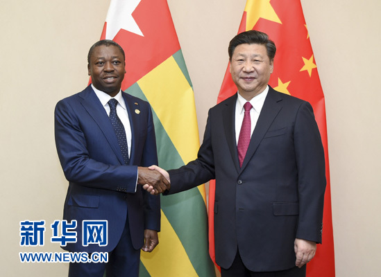12月3日，國家主席習(xí)近平在約翰內(nèi)斯堡會見多哥總統(tǒng)福雷。新華社記者 謝環(huán)馳 攝 