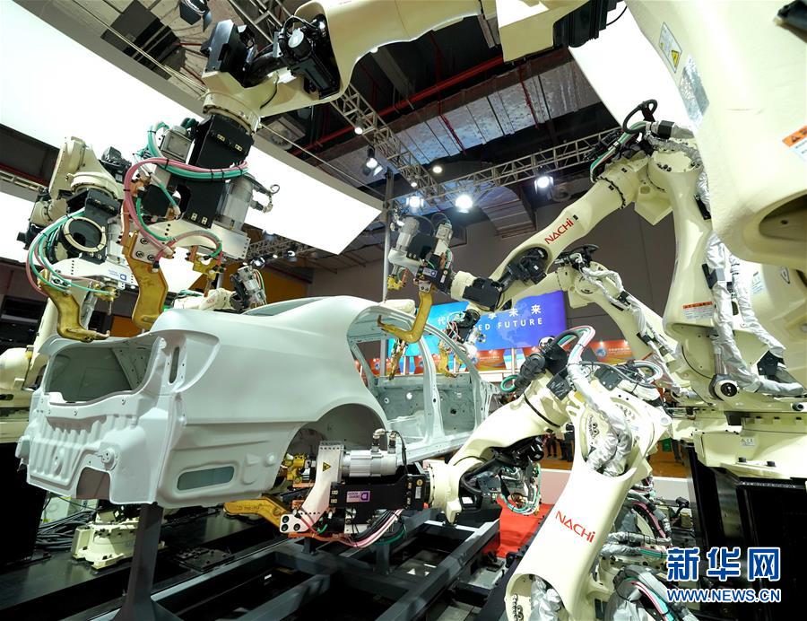 （新華全媒頭條&middot;圖文互動(dòng)）（2）共享中國(guó)機(jī)遇 共創(chuàng)美好未來&mdash;&mdash;聆聽首屆中國(guó)國(guó)際進(jìn)口博覽會(huì)上的開放發(fā)展奏鳴曲  