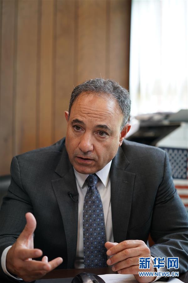 （國(guó)際&middot;圖文互動(dòng)）（1）通訊：安全、好用、實(shí)惠&mdash;&mdash;美國(guó)電信運(yùn)營(yíng)商的華為親體驗(yàn)