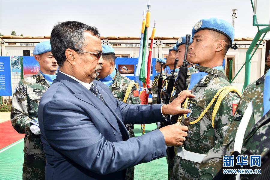 (國際·圖文互動(dòng))(1)中國413名維和官兵被聯(lián)合國授予“和平榮譽(yù)勛章”