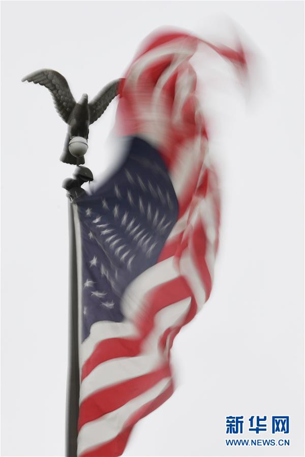 （國(guó)際）（3）特朗普說未考慮發(fā)布全美范圍&ldquo;居家令&rdquo;